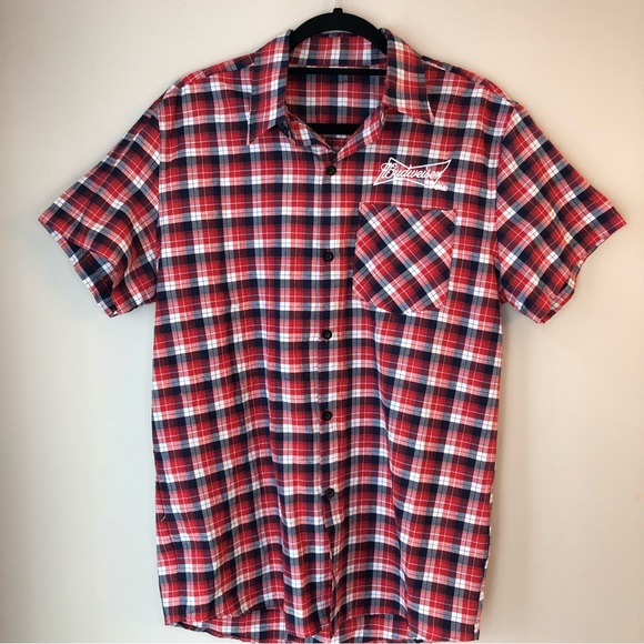 3/ $30 Budweiser Short Sleeve Mens Shirt/Medium - Picture 2 of 6